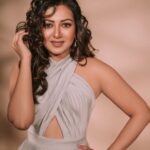 Catherine Tresa Instagram - Wild as my curls 😏😎 #curlystory #curlsandsmiles #wednesdayvibes #mebeingme