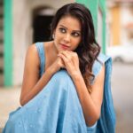 Chandini Tamilarasan Instagram - Miracles come in moments. Be ready and willing ✨ 📸 - @sarikagangwal ✨ Muah - @archanabridal ✨ Outfit - @studio_l_by_lini ✨ #chandinitamilarasan #chandini #actresschandini #photoshoot #friday #fridayvibes #love #vibes #weekendvibes #weekend #kollywood #tollywood #tollywoodactress #weekendmood #weekendwithchand #mumbai #mumbaiphotoshoots #mumbaifoodie