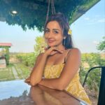 Chhavi Pandey Instagram - “Bloom with good vibes” 🌻