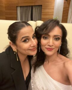 Dipannita Sharma Instagram - From the shoot to promotions to the screening … moments with the beautiful powerhouse @balanvidya … such a pleasure sharing screen space with her ! 

♥️
#Neeyat in theatres now ! 
P.S - a barrage of bts from the shoot to follow 😁 all that I’ve been saving…