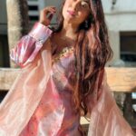 Falaq Naaz Instagram - 🌸 . . . #pictureoftheday #falaqnaaz