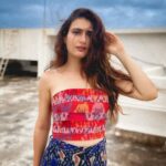 Fatima Sana Shaikh Instagram - Ikat is my favourite print! Wearing @theikatstory