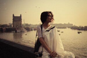 Fatima Sana Shaikh Instagram - बस इक शाम तू करें मेरे नाम हाए ये मेरी बड़ी बड़ी ख्वाहिशें

Shot by @tarunchouhan_ph 
Wearing @raw_mango