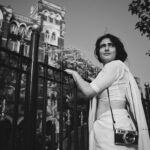 Fatima Sana Shaikh Instagram - फिल्मों को कामयाब बनाने और सितारे पैदा करने के लिए हमें सितारा-शनास निगाहों की ज़रूरत है। - सआदत हसन मंटो . Shot by - @tarunchouhan_ph 🌸 . Outfit - @raw_mango 💐