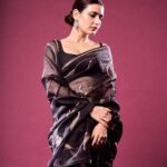 Fatima Sana Shaikh Instagram - 🖤🖤🖤 @raw_mango @merojewellery @dieppj