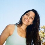 Freida Pinto Instagram - Happy Sunday everyone! London, United Kingdom