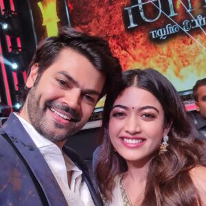 Ganesh Venkatraman Instagram - With our very own Ranjithame @rashmika_mandanna
Really loved the way she spoke at the #varisuaudiolaunch with such an open heart ❤, no filters whatsoever... she surely earned many more fans 😉

Wishing this PAN indian actress, National heartthrob & also an ardent Thalapathy fan an awesome innings in the Tamil film industry 👍👍👍

#Thalapathy
#varisuaudiolaunch
 #thalapathyspeech
#thalapathyvijay
#ThalapathyVijay #Vijay
#varisudu 
#VarisuPongal
#Tamilcinema
#telugucinema
#positivevibes