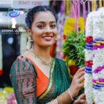 Gayathrie Instagram - @gayathrieshankar is our Presenter/Game Master in our upcoming video being made specially for Singapore’s ongoing Tamil Language Festival 2023 - Cosmic’s small dedication for தமிழ்♥️ Gayathrie Shankar is in the list of the fastest growing Tamil actresses in South Indian Cine circuit. Her notable works are from path-changing movies such as “NADUVULE KONJAM PAKKATHAI KAANOM”, “SUPER DELUXE” and “VIKRAM” amidst many!