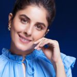 Isha Talwar Instagram - Why just glow? When you can #gojiglow🍒 Iss range main hai exotic Gojiberrys that have 500X more vitamin C than oranges! Gojiberry= New Vitamin C🍊 It fades away dark spots and leaves your skin Goji glowing…Get 20% off on the entire range on Amazon! link in Bio🌸