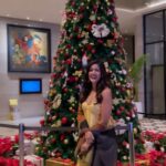 Ishita Dutta Instagram - Holiday done right…. @pullmannewdelhiaerocity Thanku for the amazing hospitality yummy food and the best view. ❤️❤️❤️ @umesh_celebrity_manager