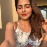 Iswarya Menon Instagram - Sunset by the Dead Sea 🌅🌊 . #deadseajordan