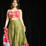 Iswarya Menon Instagram - Hi! Can I have your attention for 2 mins? 🥰 Ok now since I have got your attention, all I wanna say is I Love youuuuuu 💋 . Stylist- @saranya_raov 📷- @ganeshpeddireddy Outfit: @capisvirleo Styling assistant- @_anok_ok