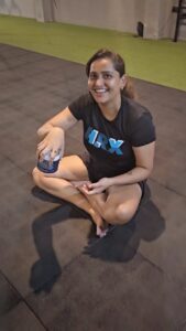 Jacqueline Fernandas Instagram - Thunbam varumbodhu Sirikanum nu periyavanga solli erukanga 😂😂😂

@editfitness
 @cnpaulpradeep @rahulmfg