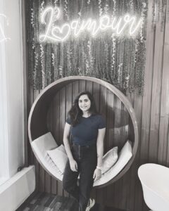 Jacqueline Fernandas Instagram - When in doubt, go with black 🖤
📸 @rahulmfg 

#monogram #newvideo #youtube #jack&chill #vlog #loveforfood #dessert