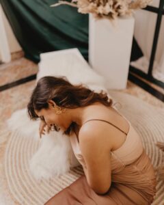 Jacqueline Fernandas Instagram - 🤎

Photography @priroo_ @wabi_sabi_photography_ 
Makeup @priyaprabu_artistry