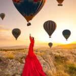 Janani Iyer Instagram - a #cappadocia tale...❤️ #cappadociaphotographer #kapadokya #cappadocia #turkiye #каппадокия #travelblogger #balloons#instagood #instatravel #holiday #sunrise #travelgram #wanderlust #urgup #nature #cappadociaturkey #photography #istanbul #capadocia #hotairballoon #travelphotography #travel #turkey #göreme ##çavuşin #paşabağları #zelve #zelveopenairmuseum Cappadocia / Kapadokya