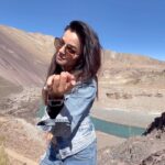 Jayshree Soni Instagram - Baby calm down…. I go crazy when I get this super combo music mountains and winter @selenagomez #calmdown #lovethissong #music #dance #mountains #winter #leh #ladhakdiaries #live #loveislove #masti #selinagomez #selinagomez #selenagomez Leh Ladakh
