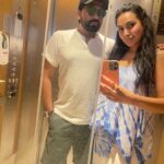 Kamya Punjabi Instagram - #mirrorselfies 🤩 #kasha #kamyapunjabi #shalabhdang