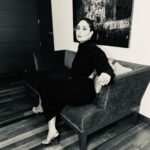 Kareena Kapoor Instagram - MOOD TONIGHT🖤