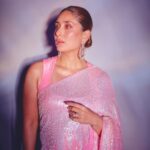 Kareena Kapoor Instagram - Main apni favourite hoon… Happy Valentine’s Day 😜💕💫