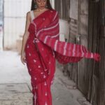 Madhurima Roy Instagram – Scouser, saree edition 🔴✨ iykyk 
x
Wearing @forsarees 
Captured by @the_little_lens 

..
#sareephotoshoot #indianwear #traditionalwear #redsaree #desiwear #portraitshoot