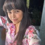 Madhurima Tuli Instagram - Love me like you do, How do you do..? What do think of my hairdo ? 💁🏻‍♀️♥️ #hairstyle #bangs #change #loveit