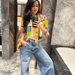Madhurima Tuli Instagram - Mandatory mirror selfiessss.. ☺️♥️ #mirrorselfie #selﬁe #dehradun #love #life #smile #laugh #live