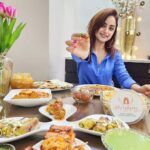 Madirakshi Mundle Instagram - @atdelhihighway The place that you will repeatedly visit for the food! Some of the best memories are made over food. My own vegetarian heaven! Drop in and bite into all the chef specials to sate your good food pangs. 😋 I loved the Dal Makhni ❤️😋😋😋😋