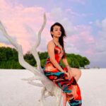 Mahima Makwana Instagram - #TravelWithLSA: The lovely Mahima Makwana (@mahima_makwana) visited the Maldives for the very first time and even though she isn't much of an island girl, her experience was one she'll cherish for a lifetime. Talking about her stay, Mahima shared, "Maldives had always been on my list because of the scenic beauty. Floating in the ocean and kayaking were some of the best things I experienced. It's always very humbling to visit different countries, explore and try different cuisines." 📷- @shardul.deodhar @goldcoastfilmsofficial Styling - @krishi1606 Wearing - @khushburathodlabel Accessories- @priyaasijewelry Cocoon Maldives