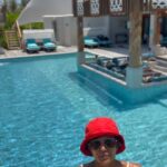 Mandira Bedi Instagram - Feeling and living like Royalty at the #SultanBeachResidence at @signaturecollectionmaldives ! 🏝️🧿❤️❣️🙏🏽 #SignatureCollectionatHideaway #SignatureCollectionMaldives #SignatureExperiences @rupalidean
