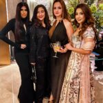 Manisha Koirala Instagram – May your new home bring tones of happiness !! Thank you for being the best hostess dear Laila !! 
#homewarmingparty #bff #bestie Mumbai, Maharashtra