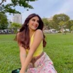 Miesha Saakshi Iyer Instagram - Better off Happy 🌼 Sri Lanka