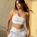 Miesha Saakshi Iyer Instagram - Just double tap 🫴🏻 Mumbai, Maharashtra