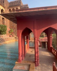 Nimrit Kaur Ahluwalia Instagram - // all things I love 
💧 ☀️ 🌿 🌸 📖 🏊🏼‍♀️ 
#mumsbirthdaygetaway
#nofilter