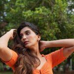 Nimrit Kaur Ahluwalia Instagram - Summer is here, and so is my go-to sunscreen! ☀️🍊 Dot & Key Vitamin C + E Super Bright Sunscreen is my secret weapon for a radiant, protected and healthy-looking skin. Infused with Triple Vitamin C & Sicilian Blood Orange, it’s not only effective but also, cruelty-free. 🌿🐰 Don’t forget to use my code “NIMRIT15’ to get additional discount! 💛✨ Also, what are you doing this summer to get your skin glowing? Comment down below! #DotAndKey #SuperBrightSunscreen #vitCplusspf #matchmadeinheaven #ad