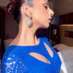Nitibha Kaul Instagram - Guess who’s back 💙 MUA @remtygarg_makeupartistry Wearing @ashfaqueahmaddesignstudio #MakeupTransition #LanaDelRey #TransitionReel #KaulForMakeup #MakeupTransformation Mumbai, Maharashtra