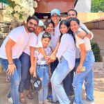 Paridhi Sharma Instagram - Iti si khushi❤️ Best Best Best experience of celebrating birthday with so much love and warmth around 🌸 #birthday #kids #fun #together #humanity #behuman #love #spreadjoy @himanshuashokmalhotra @ishitaa_deshmukh @aaj_ka_kavi @bababali09 @mau0689 @sachdevharsha @itibakshish