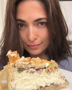 Parvathy Omanakuttan Instagram - Ending my Monday night on a perfectly tangy and not too sweet “cheesecakey” note … Mmmmmmm 😋 
Aside from the painful wait to let the cheesecake set completely (24hrs😅); The lemon juice and zest in the cheesecake perfectly balances the sweetness, the nuts add the body and crunch, the filo pastry did turn out to be less crisp compared to what I had imagined but in all reality with the cheesecake filling on the inside and sugar syrup on the outside it was expected to happen. *Do I love the taste of it? - OH YESSSS; *Will I make it again? - I will surely make the classic version without the filo pastry. But I am glad I tried 😊 @the.chefs.world 
#pastry #sweettooth #foodie #kitchen #cheesecake #chef #amature #eggless #nuts #baklava #homebaker #love #cheflife #instagram #foodporn #food #instagood #dessert #homemade #baking #foodnetwork #foodnetworkkitchen #passion #global #foodgasm #foodtv #ironchef #vegetarian #yummy #dolci