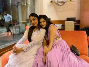 Pavani Gangireddy Instagram - Friendships evolve with time. Glad to have got all the opportunities to work with these lovelies.. you have my heart ❤️ @a.gomatam @preyadarshe @deviyyani