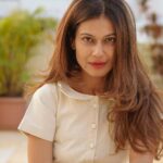 Payal Rohatgi Instagram - Sometimes u have to just stay silent as no words can explain how you feel 😊 #payalrohatgi #yogasehihoga #ladkihoonladsaktihoon