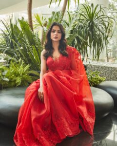 Priyanka Chahar Choudhary Instagram - Got a lot of Dm’s for the red saree pictures, so there you go my lovelies ♥️
Shoot for the cover of @fablookmagazine ✨

Stylist: @milliarora7777 
Outfit: @sareesbychirag 
Jewels @sonisapphire 
Editor & Founder: @milliarora7777 @ankkit.chadha2222 
Makeup: @meerabhandarimakeovers 
Hair: @sunny_hairr 
Assistant stylist: @styled_by_tanisha 
Cinematographer @chalchitrakaar_ 
Location courtesy: @westinmumbaipowai 
Artist Reputation Management: @greenlight__media 

#priyankachaharchoudhary