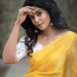 Roshini Haripriyan Instagram - Manjal niram 💛🌻🌞 Outfit - @zol_studio Styling - @subikanifabint Photography - @camerasenthil make up - @pavihairandmakeup Hair - @ranjitha_hairstylist Organised by @rrajeshananda #roshniharipriyan #roshni #grateful #love #happiness #yellow #tamil