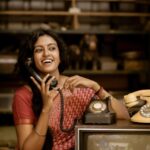 Roshini Haripriyan Instagram - Travelling back in time ♥️ Photography @navin.appu #roshniharipriyan #retro #feelgood #love