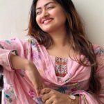 Shaalin Zoya Instagram - 🌸🌸🌸 Wearing mom’s churidar and also clicked by mom @amaalsaira3 Panampilly Nagar