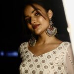 Siri Hanumanth Instagram - My attitude is higher than my height 😝 . . . Wearing : @pari.designers_ 🎥 @heartfeltphotographyhyd