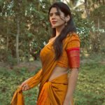 Soundariya Nanjundan Instagram - சௌந்தர்யா 🧡 🍂 📸 - @bhoopalm_official 🍂 🍂 🍂 🍂 🍂 🍂 #soundariyananjundan #kumbakonam #tamilnadu #instagram #instagood #outfit #indian #halfsaree #saree #lehenga #sareelove #sarees #halfsarees #pattusaree #halfsareelove #sareesofinstagram #fashion #traditional #blouse #sareeblouse #ethnicwear #lehengacholi #sareelovers #sareedraping #pattu #lehanga #pattupavadai #pattulehenga #dupatta #sareefashion