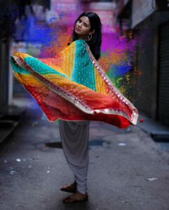 Soundariya Nanjundan Instagram - I prefer living in colors 🌈 #happyholi 💛 ☆ 📸- @rahulravindran Outfit - @instorefashions #styledbyme ✨ ☆ ☆ ☆ ☆ ☆ #soundariyananjundan #chennai #soundariya #actress #tamilcinema #model #actor #tamilnadu #bangalore #cinema #modellife #soundarya #soundaryananjundan #modelling #fashion #outfitoftheday #ootdfashion #reels #reelsinstagram #photo #photographer #camera #lifestyle #fashionblogger #travel #holi Sowcarpet