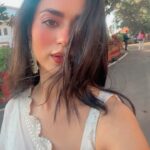 Soundarya Sharma Instagram - चाँदनी Returns moment again 🤍🕊️ with an 🏅🏆 ☺️ #StreeShaktiRashtriyaPuruskar 2023 . . . Styled by: @nidhikurda Raj Bhavan