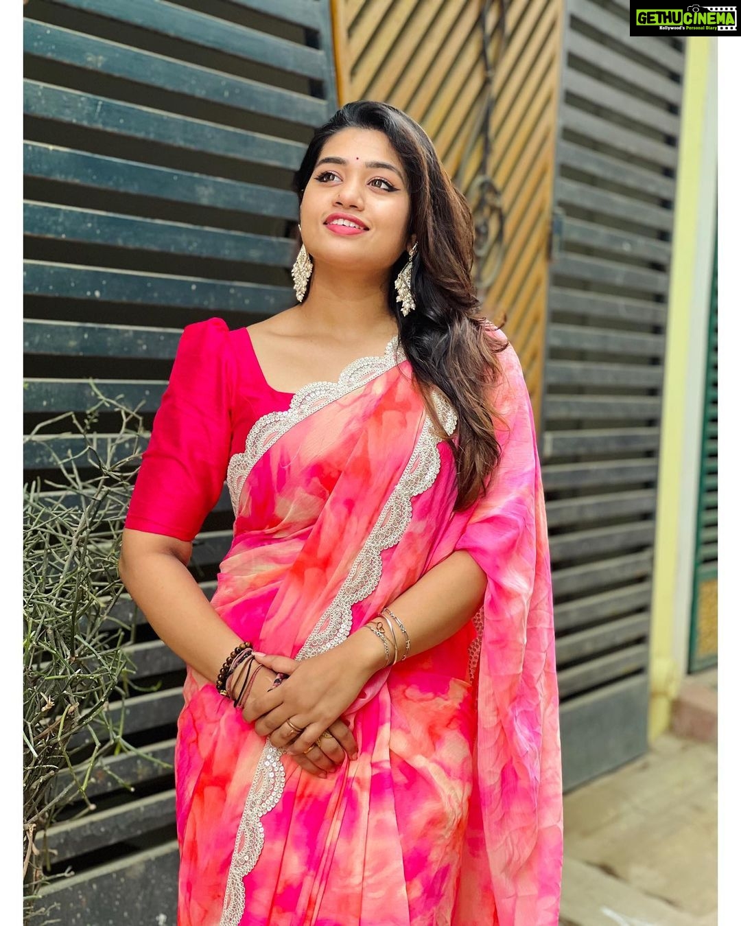 Srinisha Jayaseelan Instagram Be It Summer Or Winter A Saree Is For