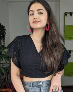 Tara Alisha Berry Instagram - 🩷🖤🩷